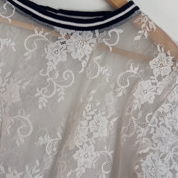 H&M - crop top - Picture 2 of 3